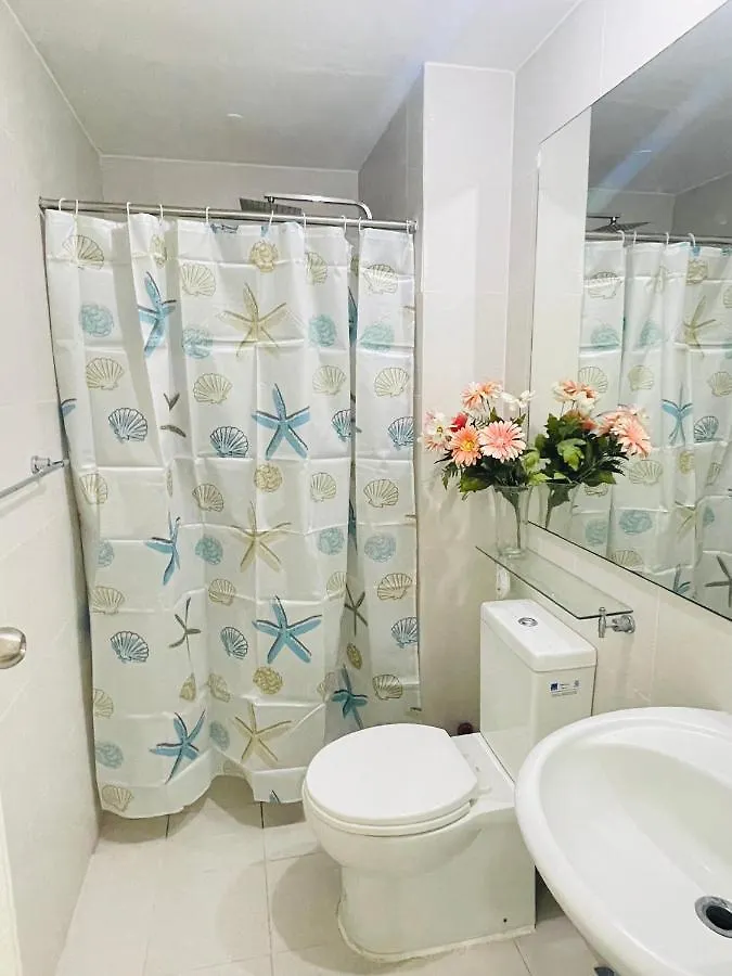 Azure Manila Staycation Near Naia Filippinerna